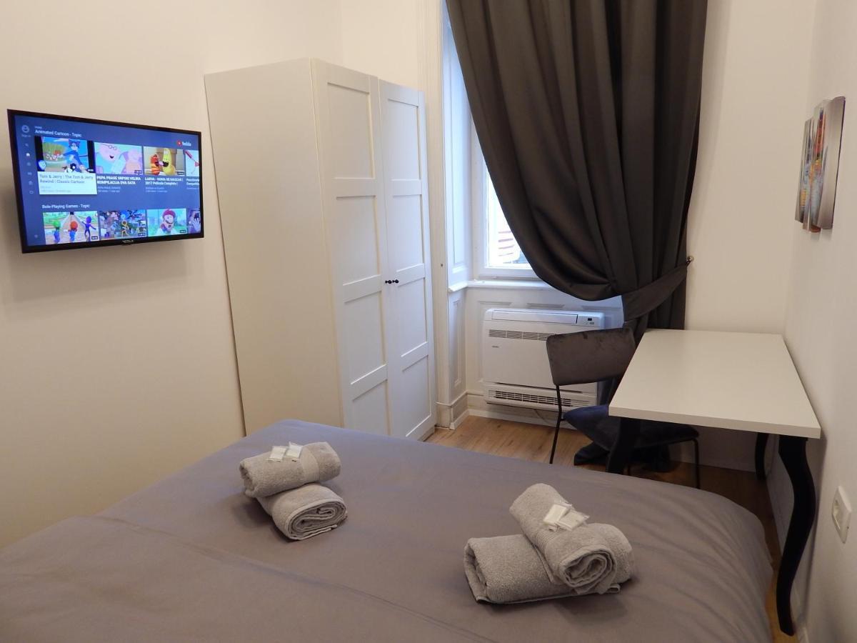 Gold Rooms And Suite Rijeka Buitenkant foto